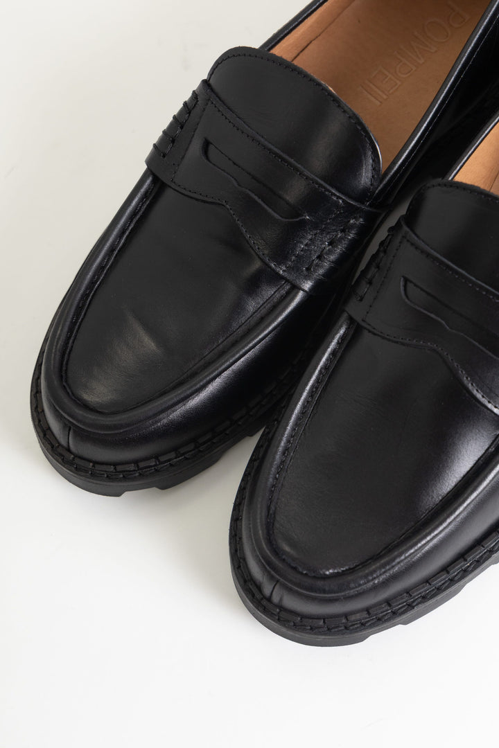 Pompeii - Modena Loafer - Black