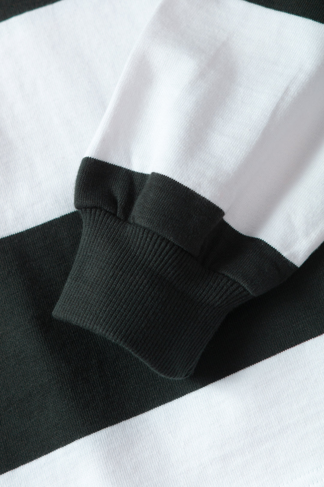 Opensider - Classic Rugby Shirt - Green Wide-Stripe