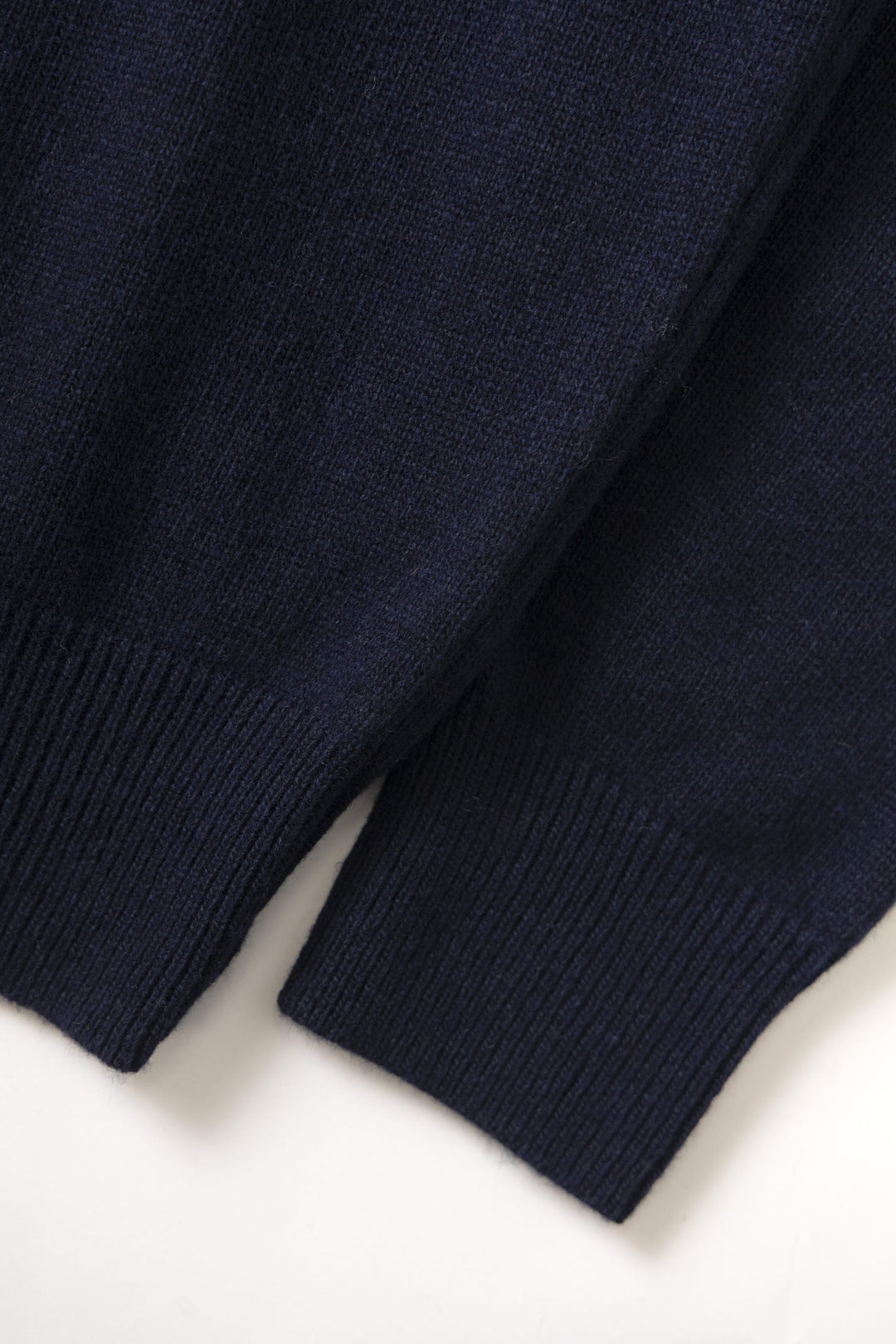 Pompeii - Equestrian Knit Sweater - Navy