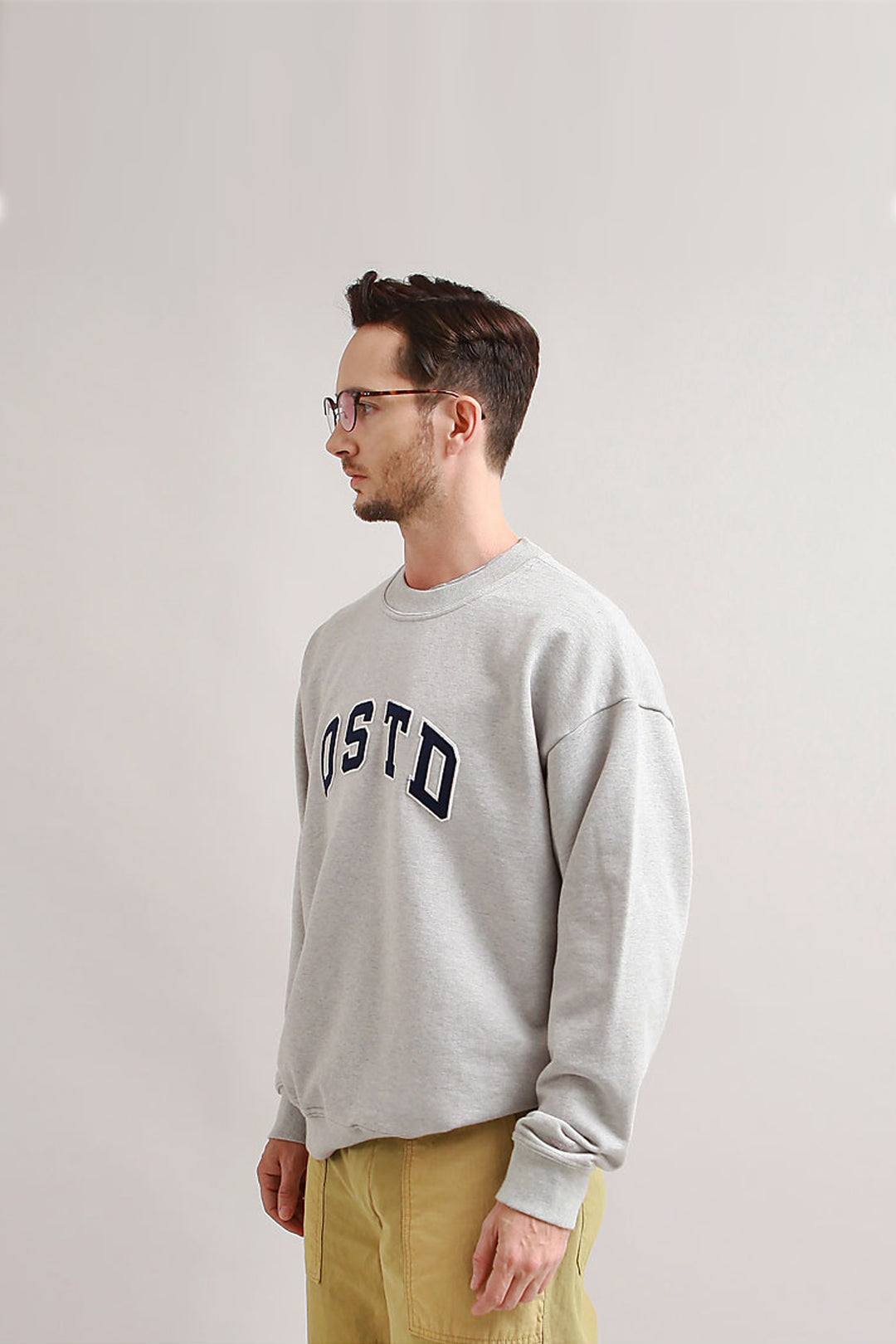 Outstanding & Co. - OSTD Collegiate Sweatshirt - Grey