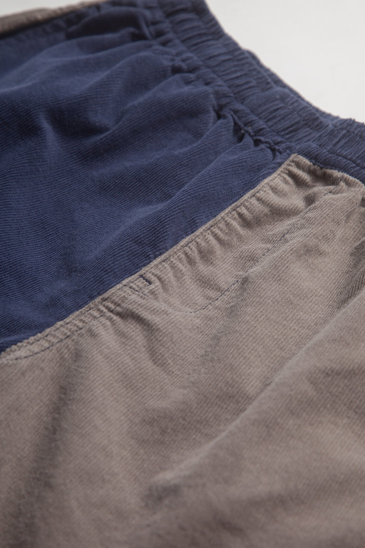 Blacksmith - Corduroy Easy Shorts - Navy/Grey